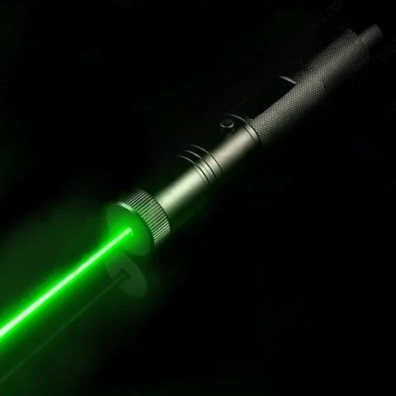 Powerful Green Laser Pointer for Long Range Outdoor Use - Lusomart