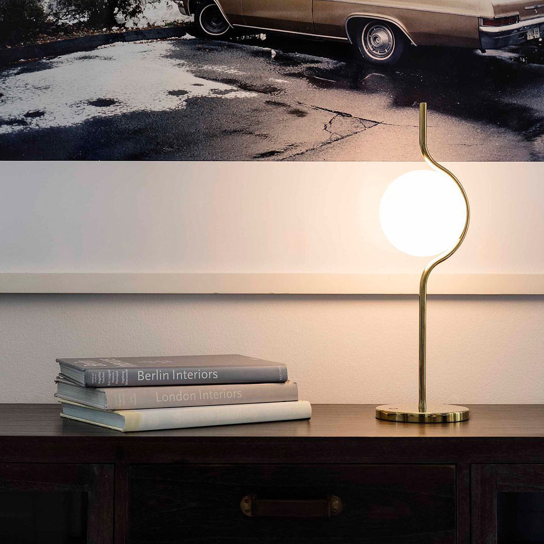 HoverGlow - Table Lamp with Weightless Design and Warm Illumination 5