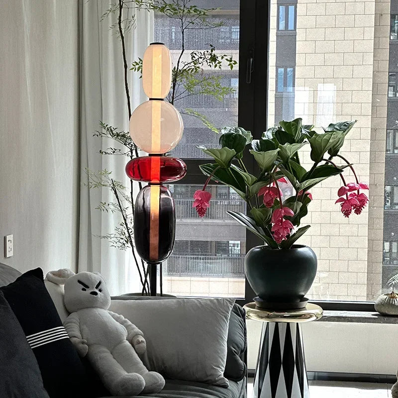 HueArc – Sleek Floor Lamp with Multicolor Lighting for Stylish Interiors 1