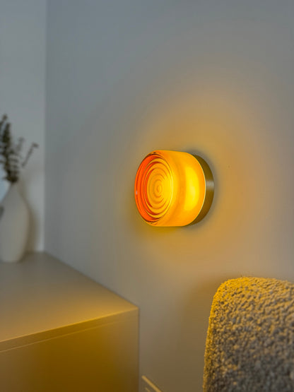 Elegant Wall Light Fixture