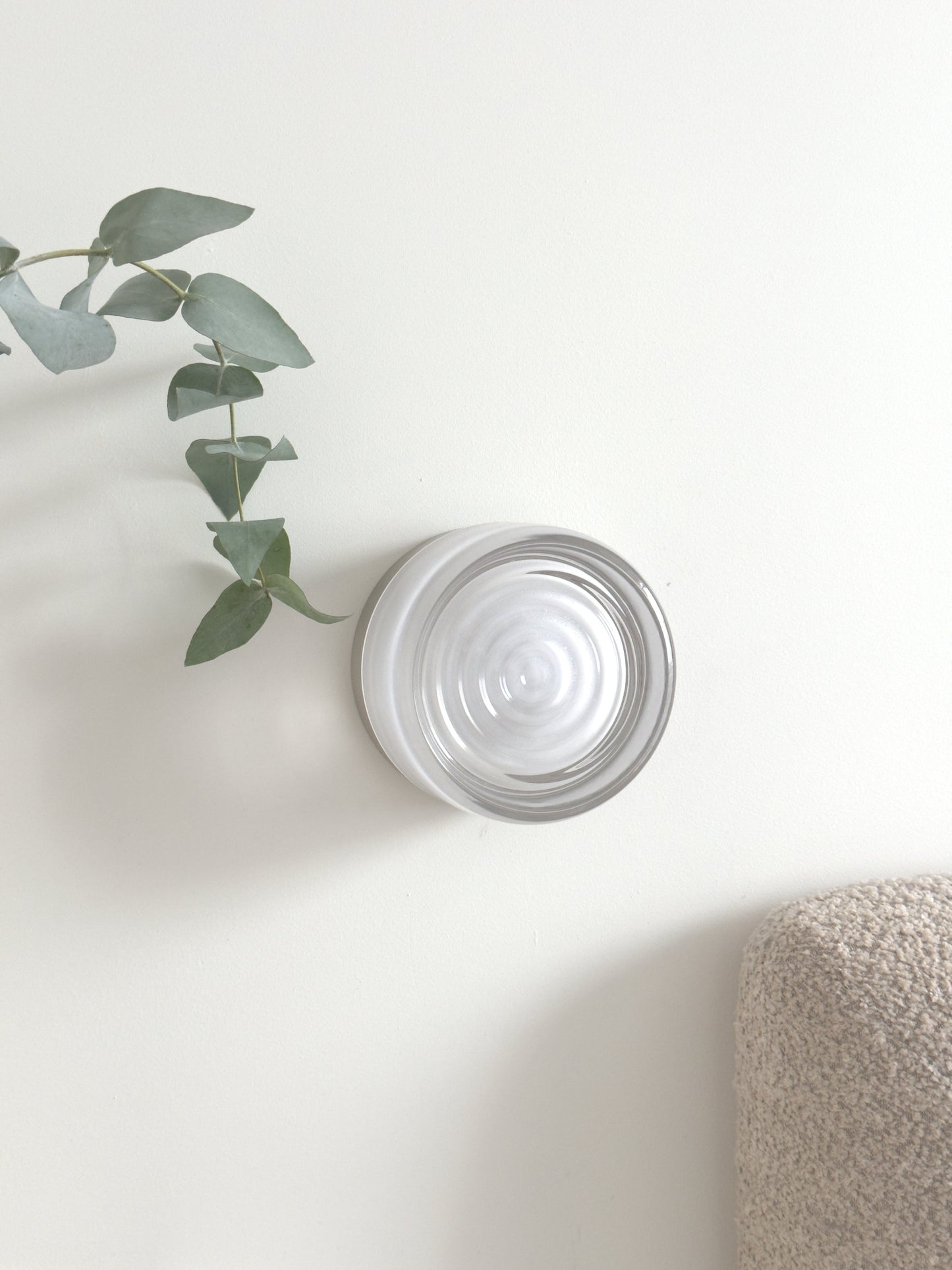 Elegant Wall Light Fixture