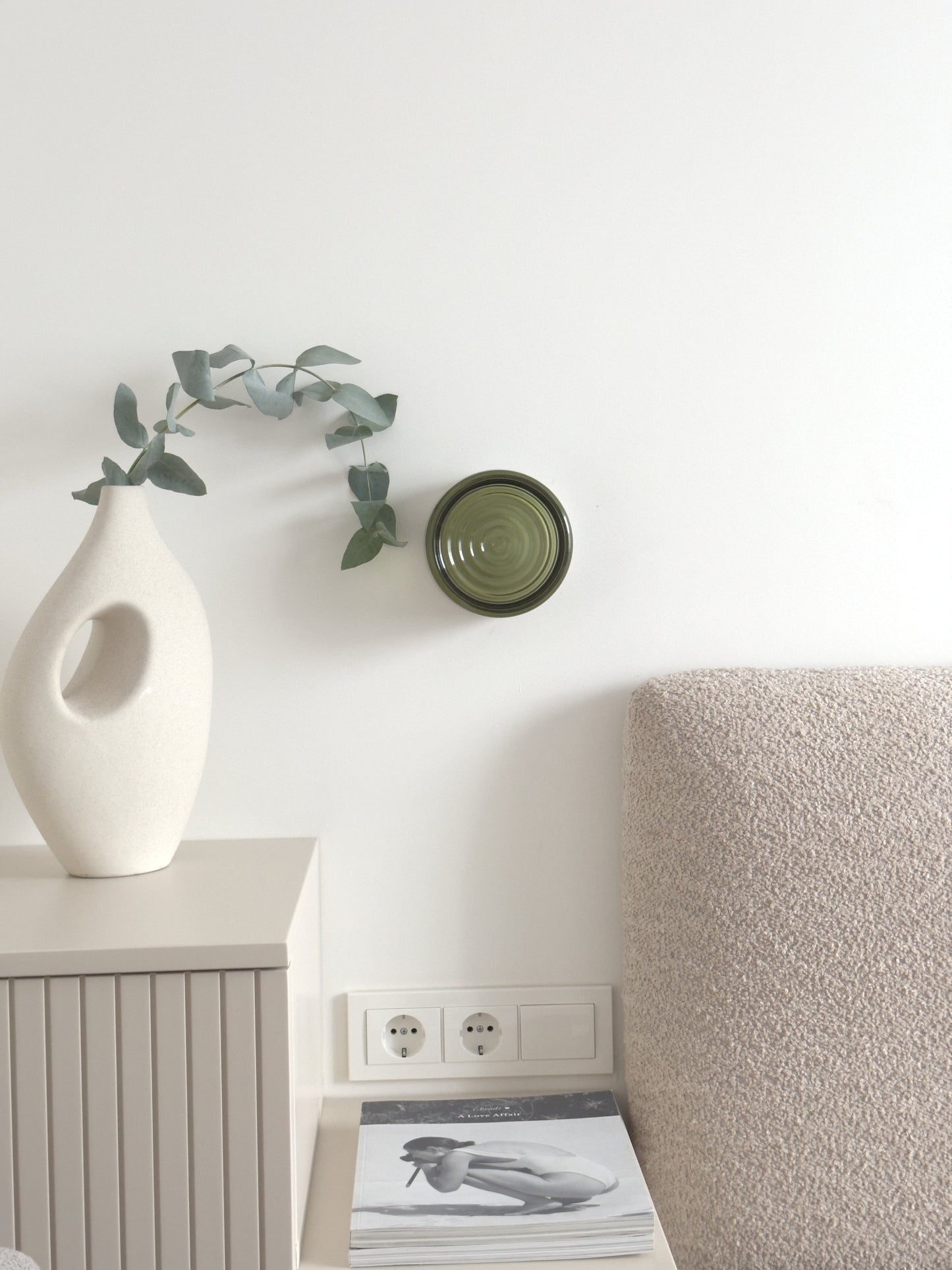 Elegant Wall Light Fixture