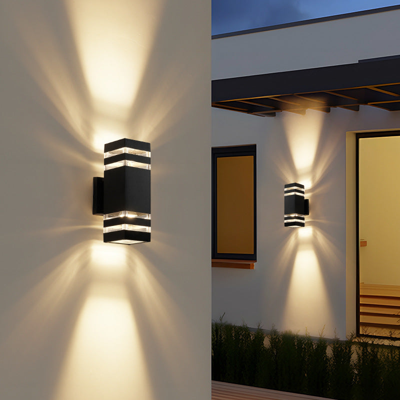 Illure | Minimalist 2-Way Outdoor Wall Lamp for Elegant Exteriors 3