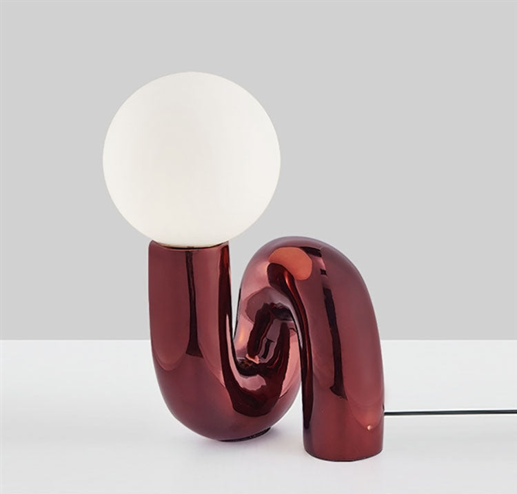 ItalicGlow – Elegant Desk Lamp with a Stylish Tilt 2