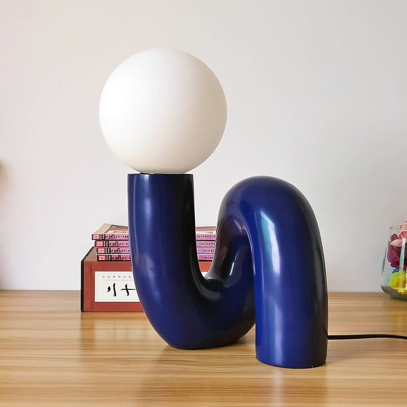 ItalicGlow – Elegant Desk Lamp with a Stylish Tilt 4