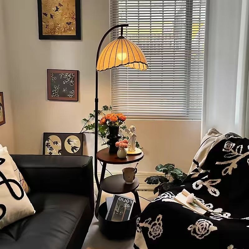 Asian Style 3 Tier End Table Lamp