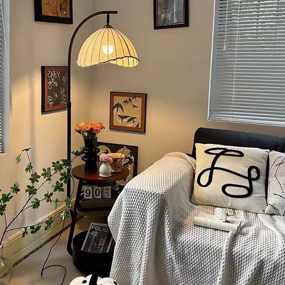 Asian Style 3 Tier End Table Lamp