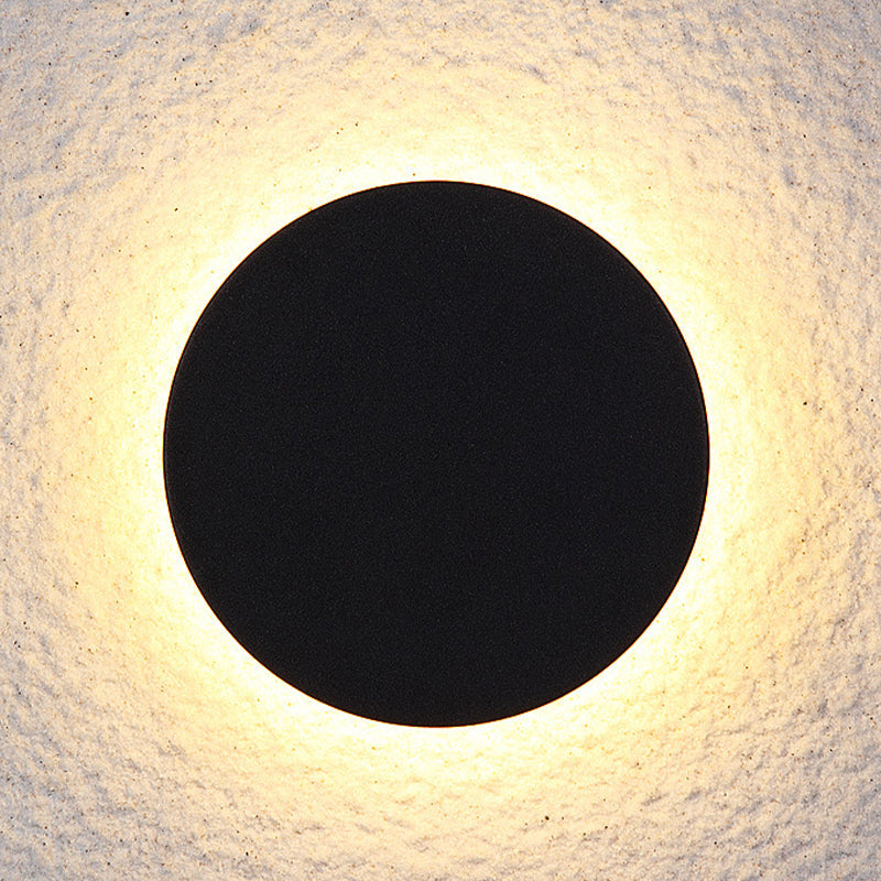 Simple Outdoor LED Wall Light, Black or White