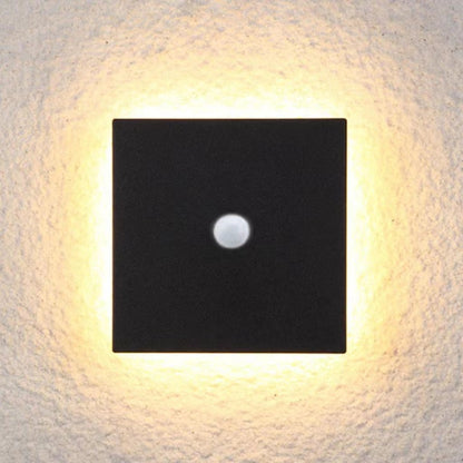 Simple Outdoor LED Wall Light, Black or White