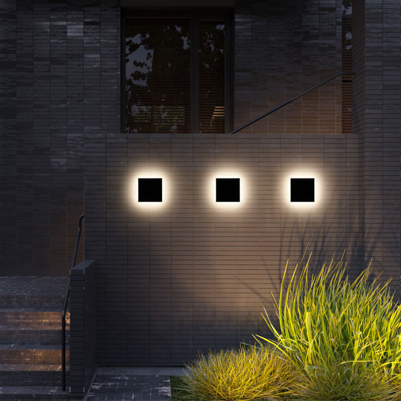 Simple Outdoor LED Wall Light, Black or White