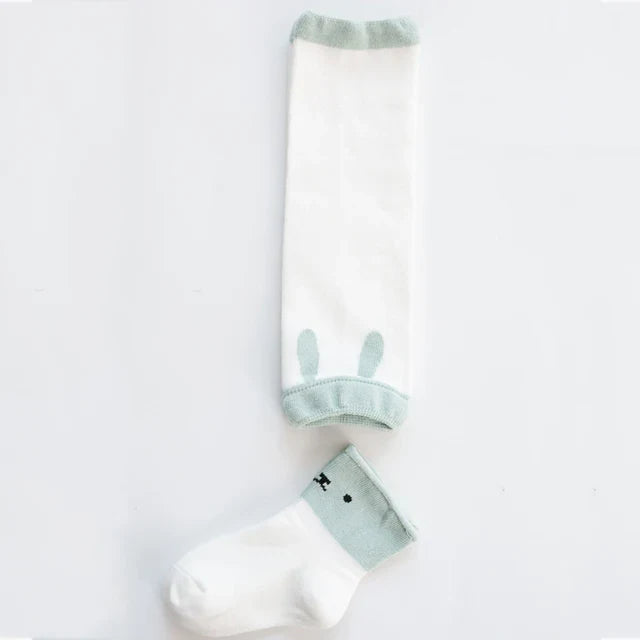 KneeCuddle™ – Soft Knee Pads with Cartoon Print – Baby Leg Warmer Set 10