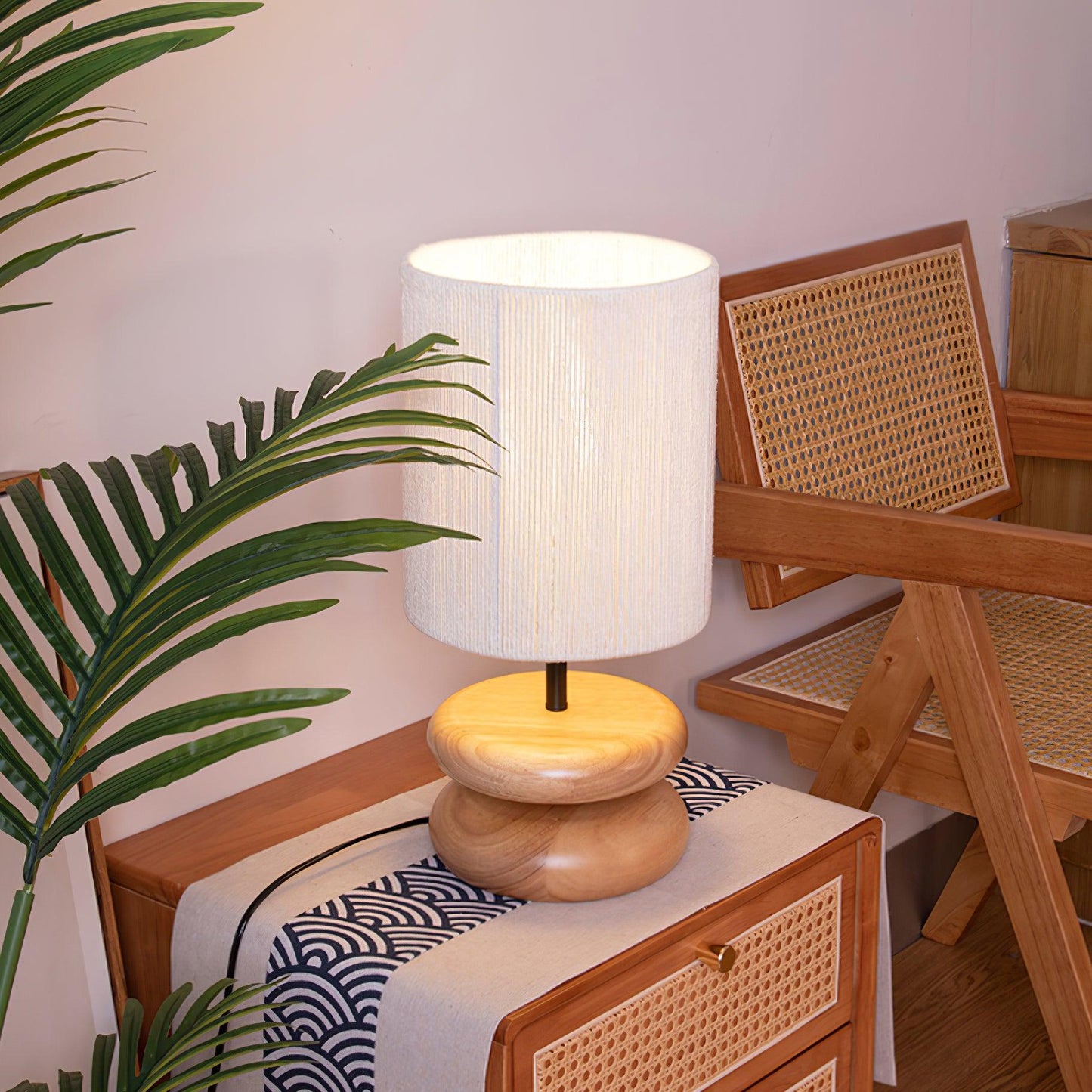 Kravor Table Lamp 8