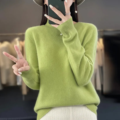 Soft Women's Cashmere Crew Neck Winter Sweater