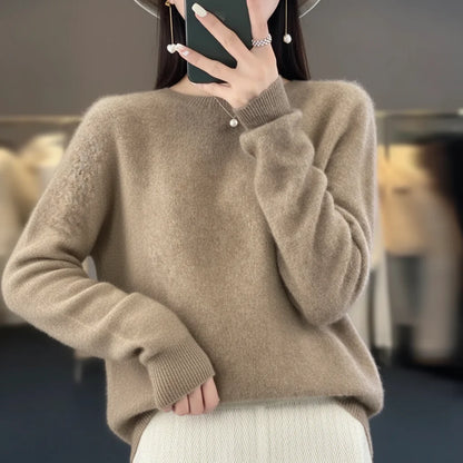 Soft Women's Cashmere Crew Neck Winter Sweater