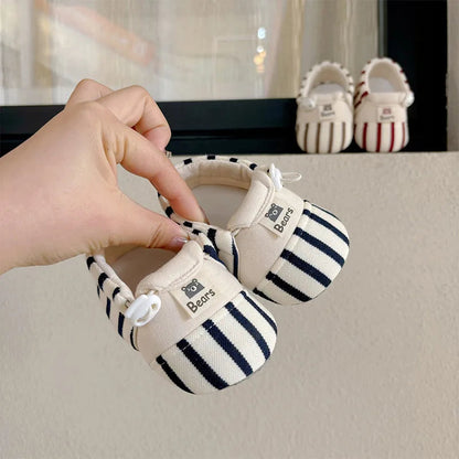 Lente Baby Slippers with Non-Slip Soles and Soft Material - Safe and Comfortable for Indoor Use 1