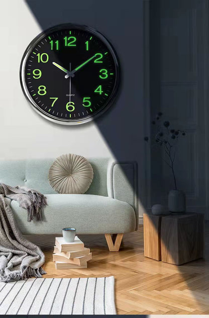 Shiny Stone Round Wall Timepiece
