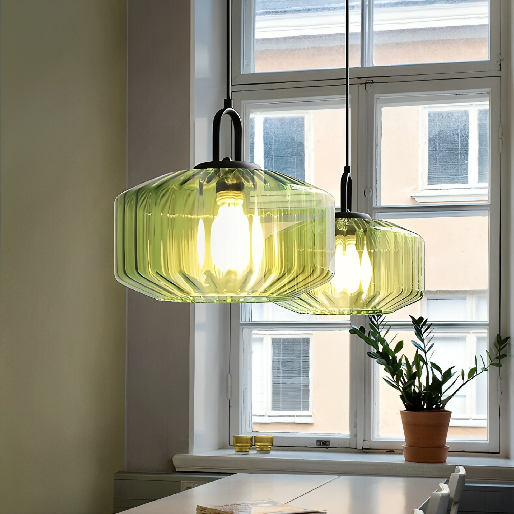Lightra | Vibrant Colored Glass Pendant Lamp 7
