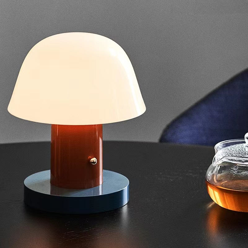 Lobber Mushroom Table Lamp 3