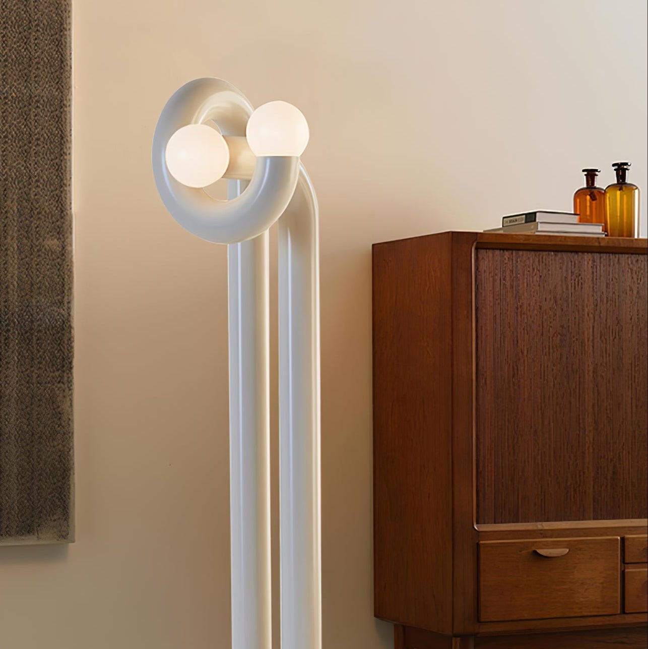 Lopuma Twist Floor Lamp 7