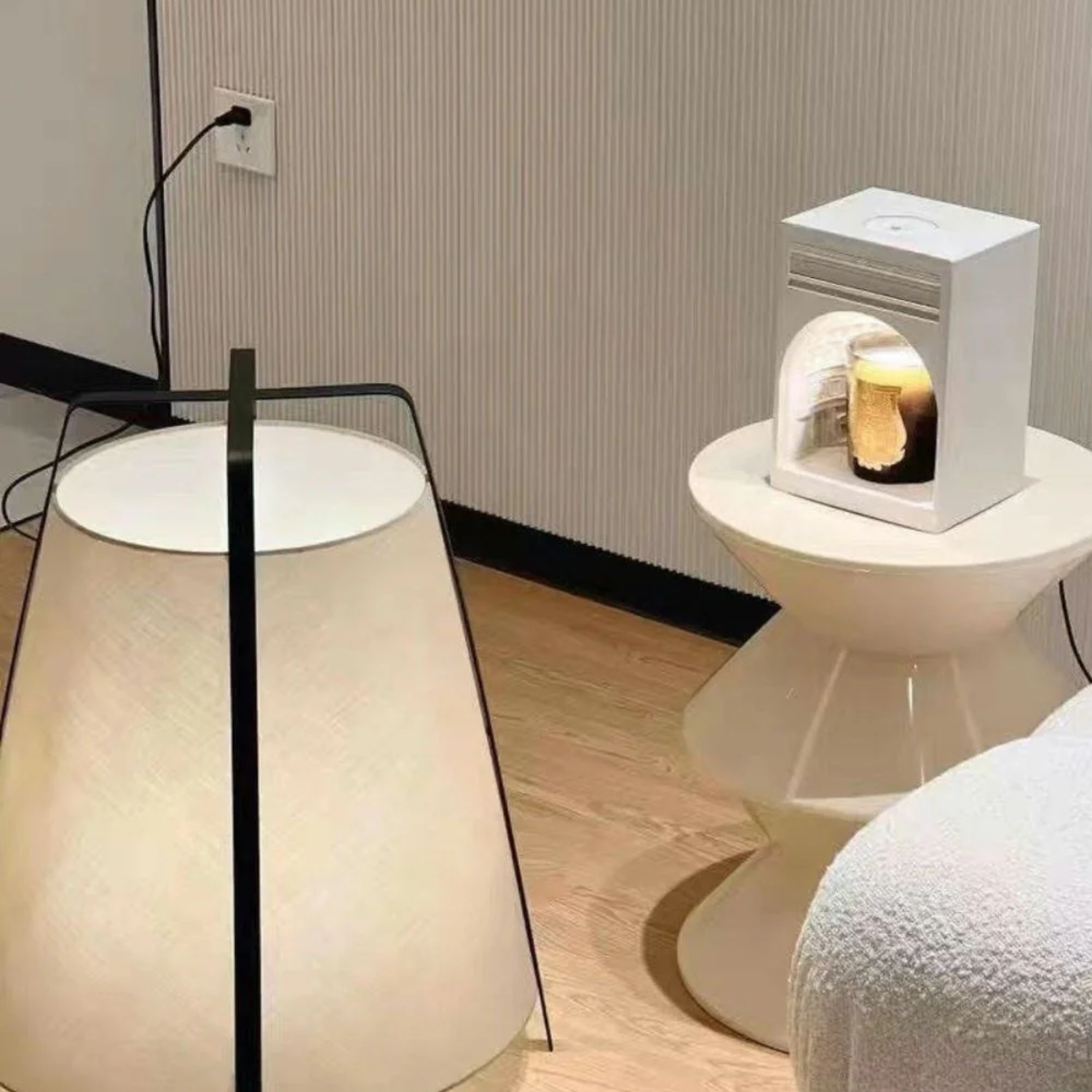 Loumza Floor Lamp 8