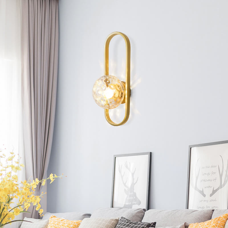 LumaOrb – Sleek Wall Lamp with Circular Glass Design 4