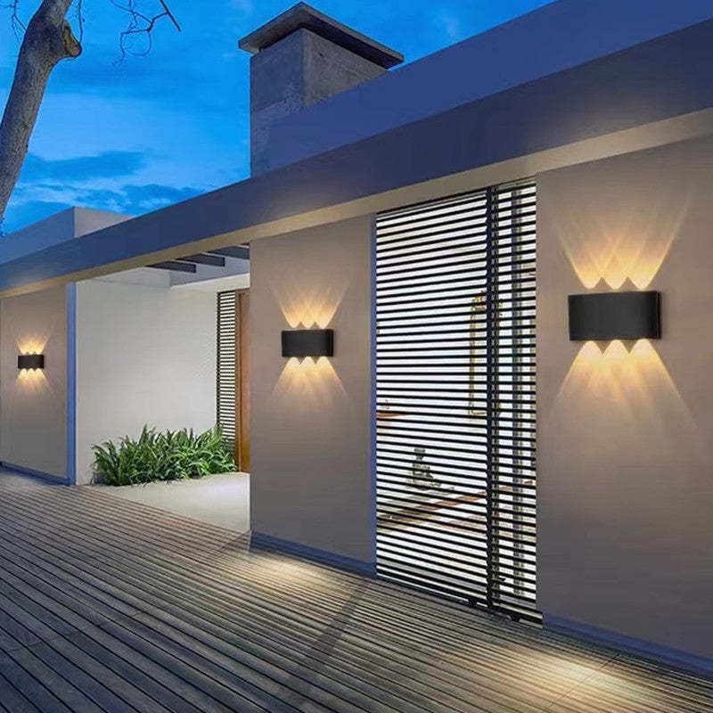 Outdoor Adjustable LED Wall Lamp