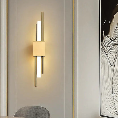 LumeGold – Stylish Black and Gold LED Wall Lamp 6