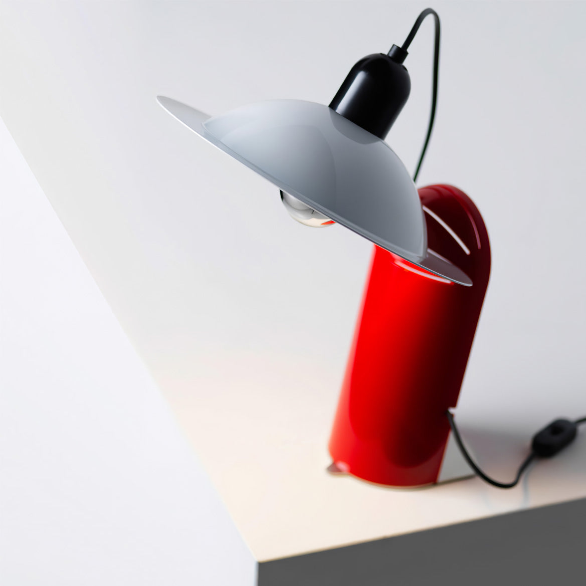 LumeShift – Modern Table Lamp with Adjustable Shade 5