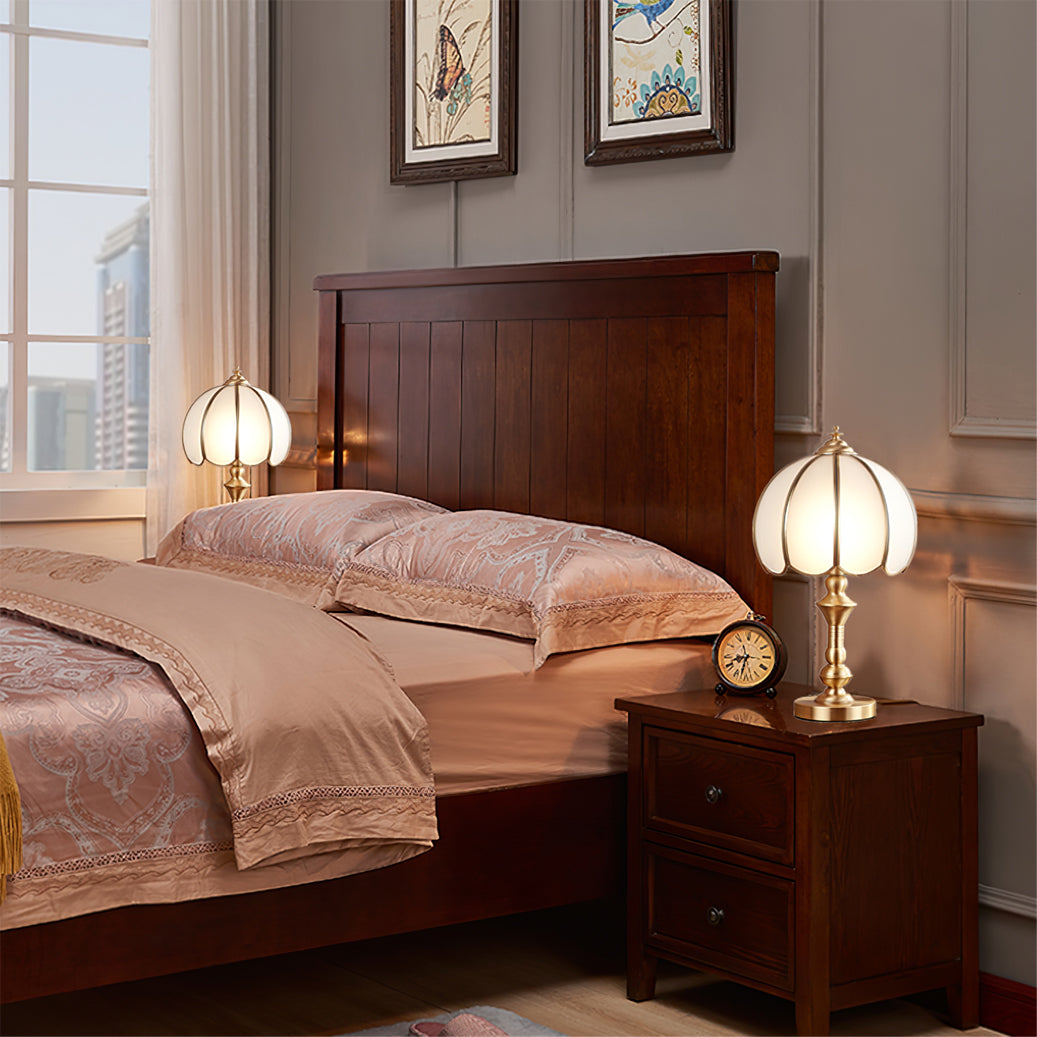 LumeWhite – Classic Brass and Glass Table Lamp 5