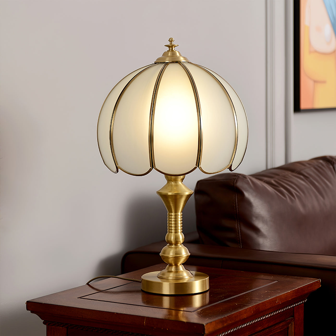 LumeWhite – Classic Brass and Glass Table Lamp 6