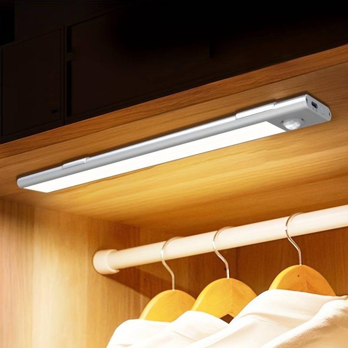 Bright Wireless LED Table Lamp - Motion Sensor & Rechargeable