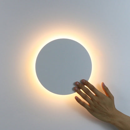Versatile LED Wall Lamp for Home or Office Use - Lusomart