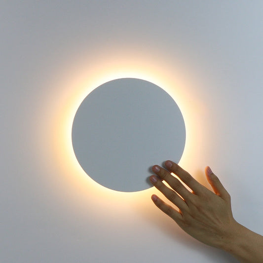 Versatile LED Wall Lamp for Home or Office Use - Lusomart