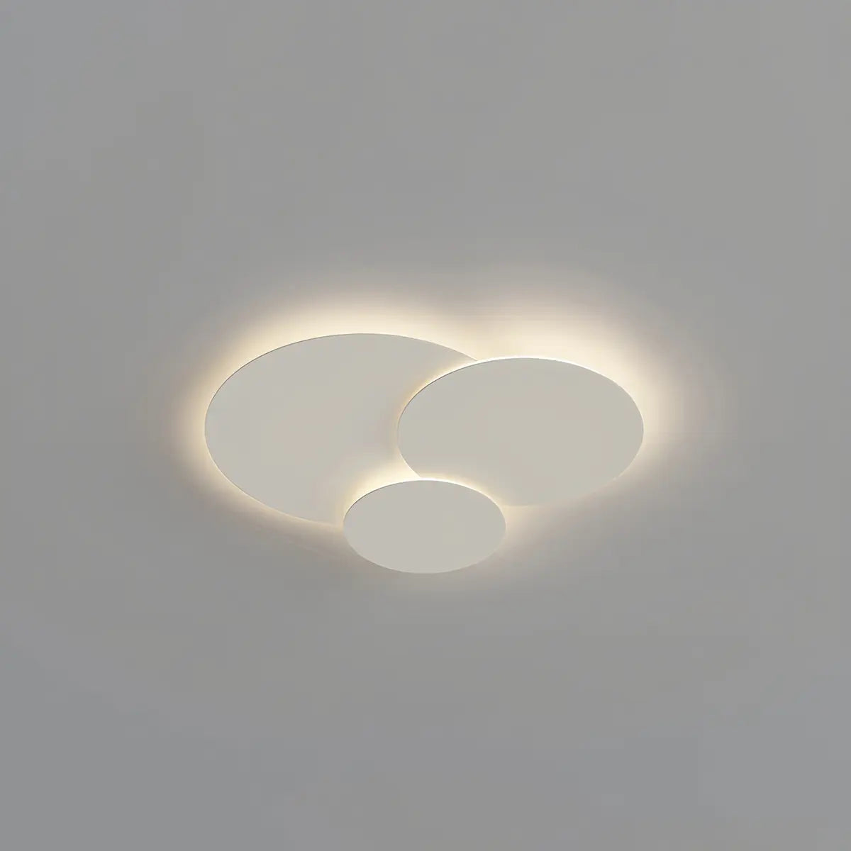 Stylish Dimmable LED Ceiling Light with Remote - Lusomart
