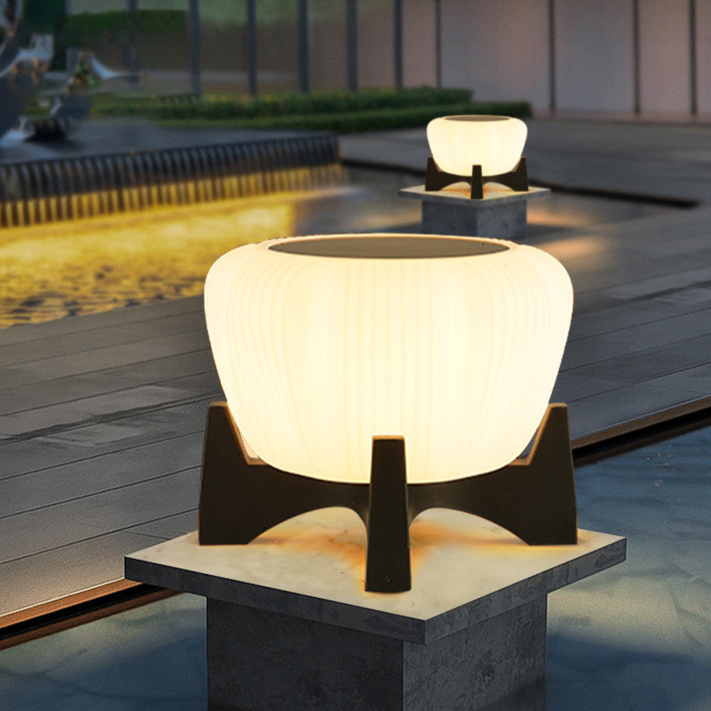 Luminara | Elegant Minimalist Solar LED Outdoor Pathway Light 4