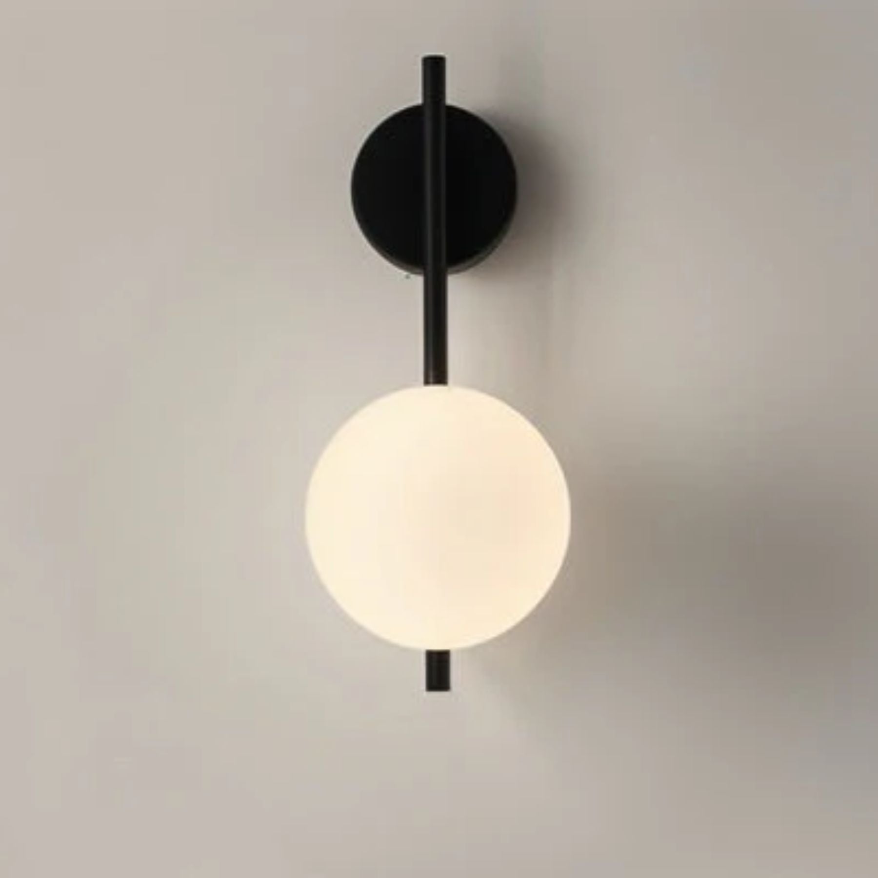 Luminara | Chic Metal Wall Light with Clear Glass Shade - Lusomart