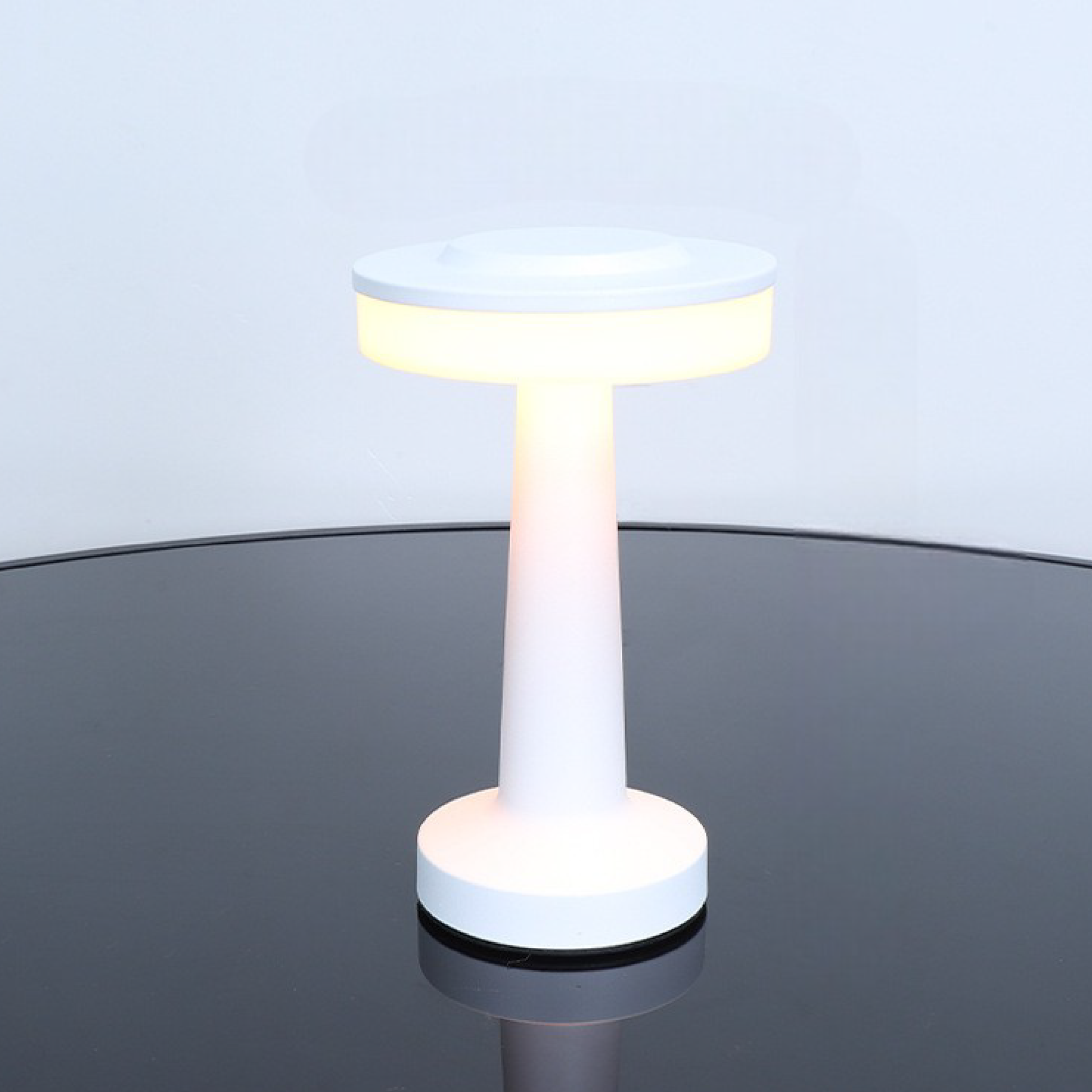 Luminara | Sleek Modern Metal USB Charging Table Lamp for Bedside or Desk 6