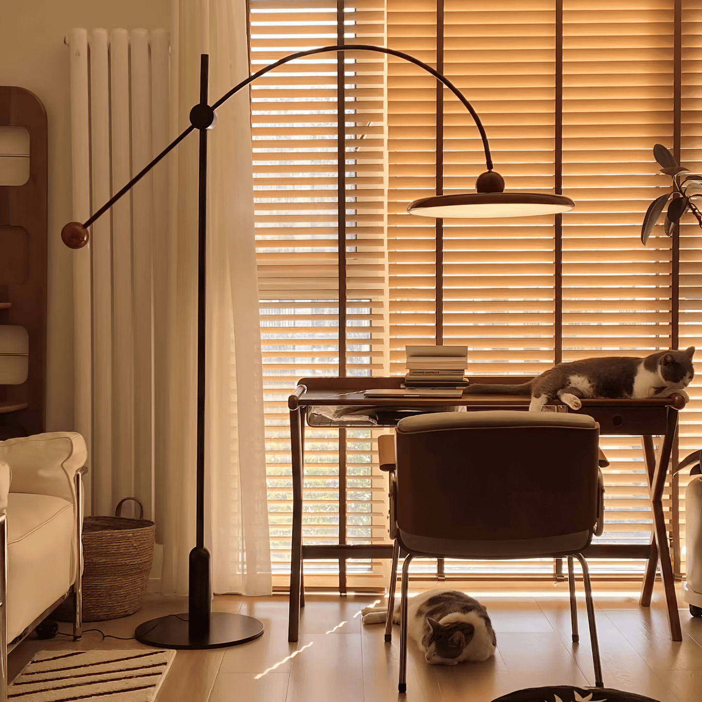 Luminara | Stylish Modern Sculptural LED Floor Lamp 3