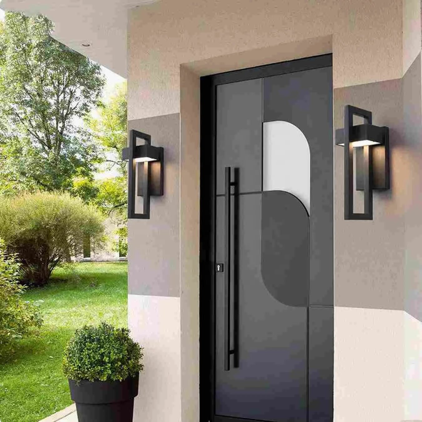 Sleek Weatherproof Outdoor Stainless Steel Wall Lamp