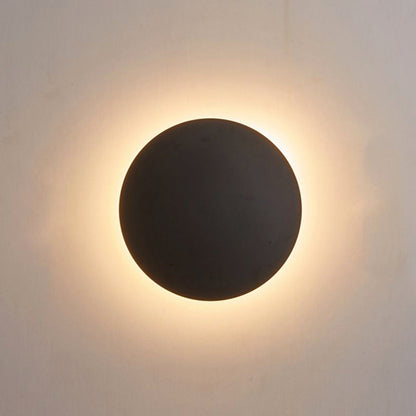 LunaLite – Modern Round Metal Wall Sconce for Bedrooms & Living Spaces 4