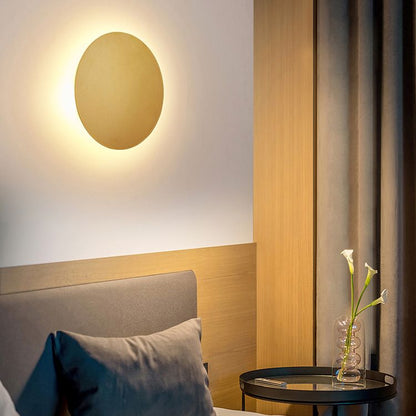 LunaLite – Modern Round Metal Wall Sconce for Bedrooms & Living Spaces 7