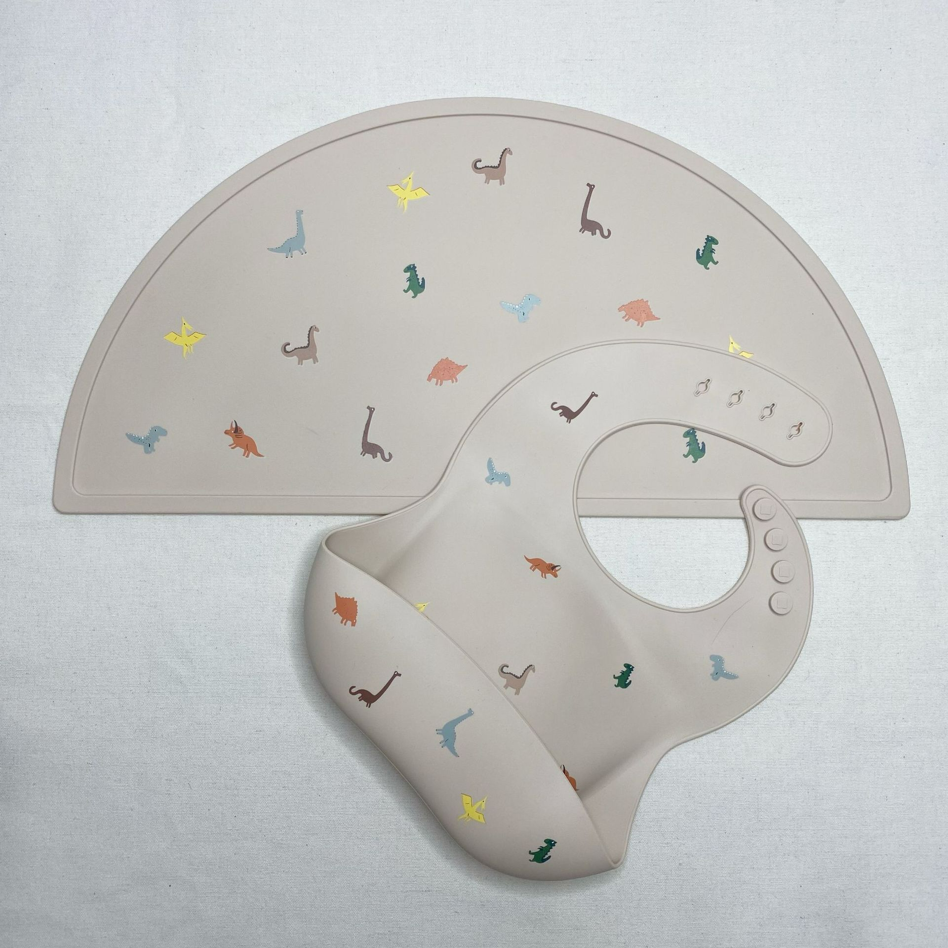 LunaMat™ – Rutschresistant Silicone Children's Placemat – Charming Tablemat 6