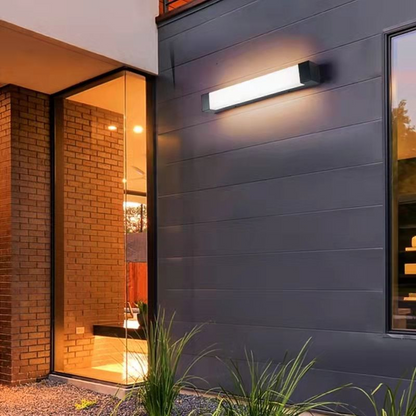 Contemporary Outdoor Slim LED Wall Lamp