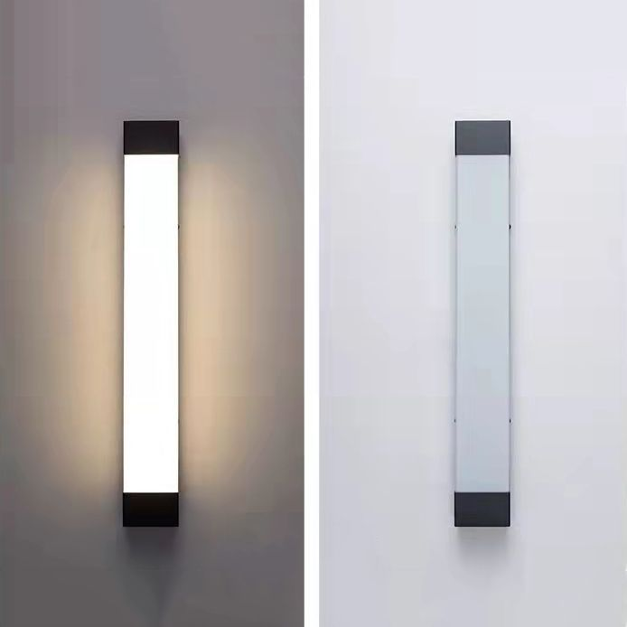 Contemporary Outdoor Slim LED Wall Lamp
