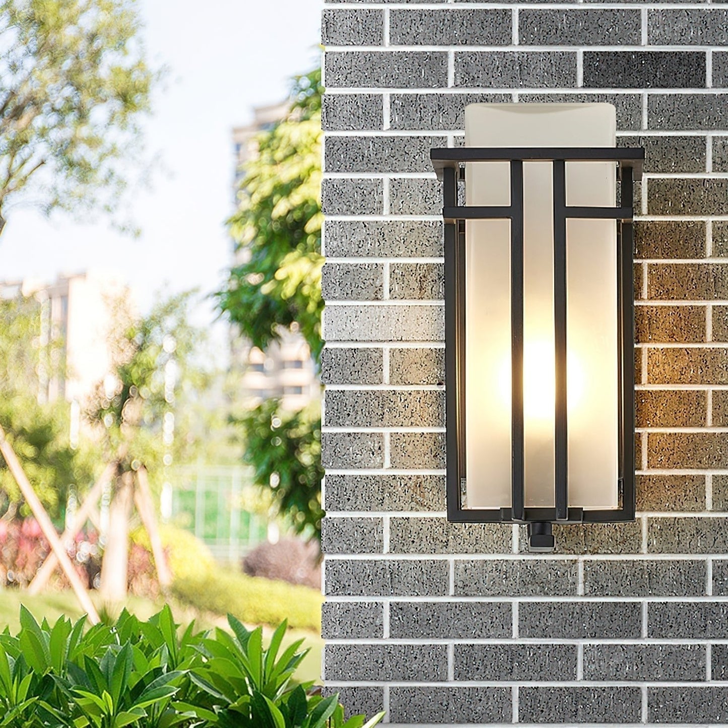 Vintage Asian Inspired Garden Lamp