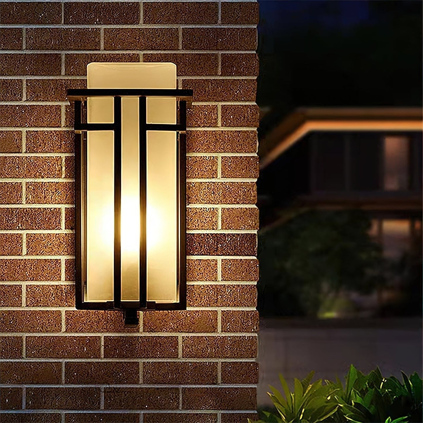 Vintage Asian Inspired Garden Lamp