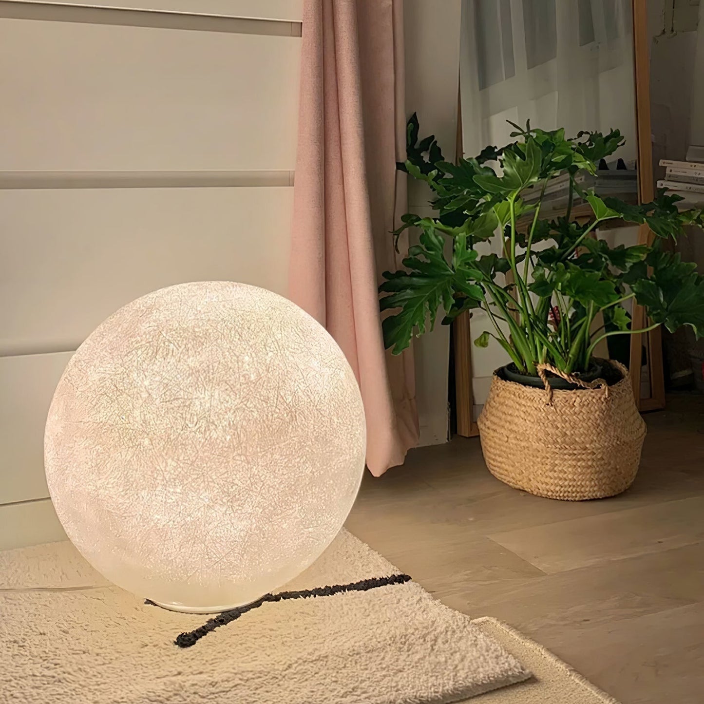 Lunara | Enchanting LED Moon Shape Floor Lamp for Ambient Lighting 8