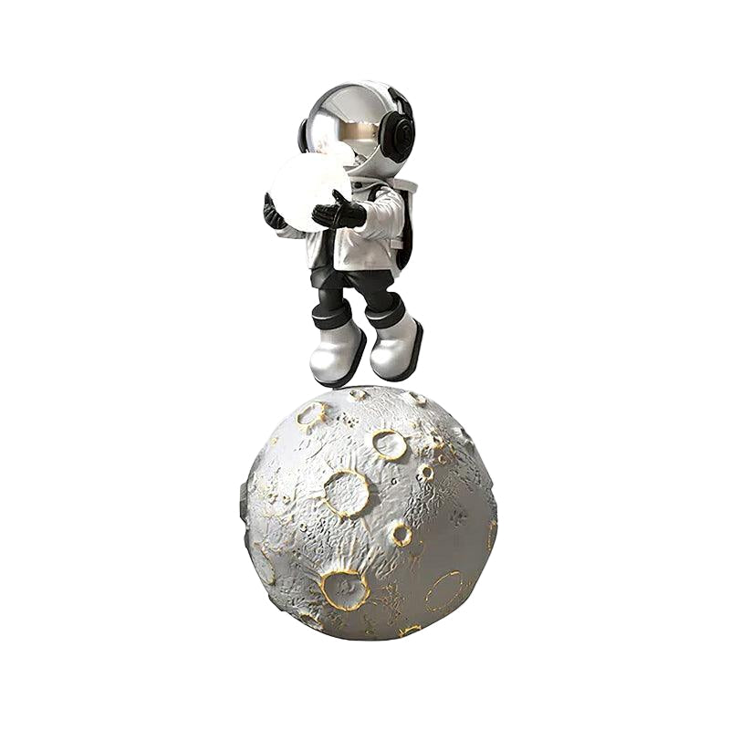 Lunaris | Inspiring Astronaut Design LED Floor Lamp with Color Modes 1
