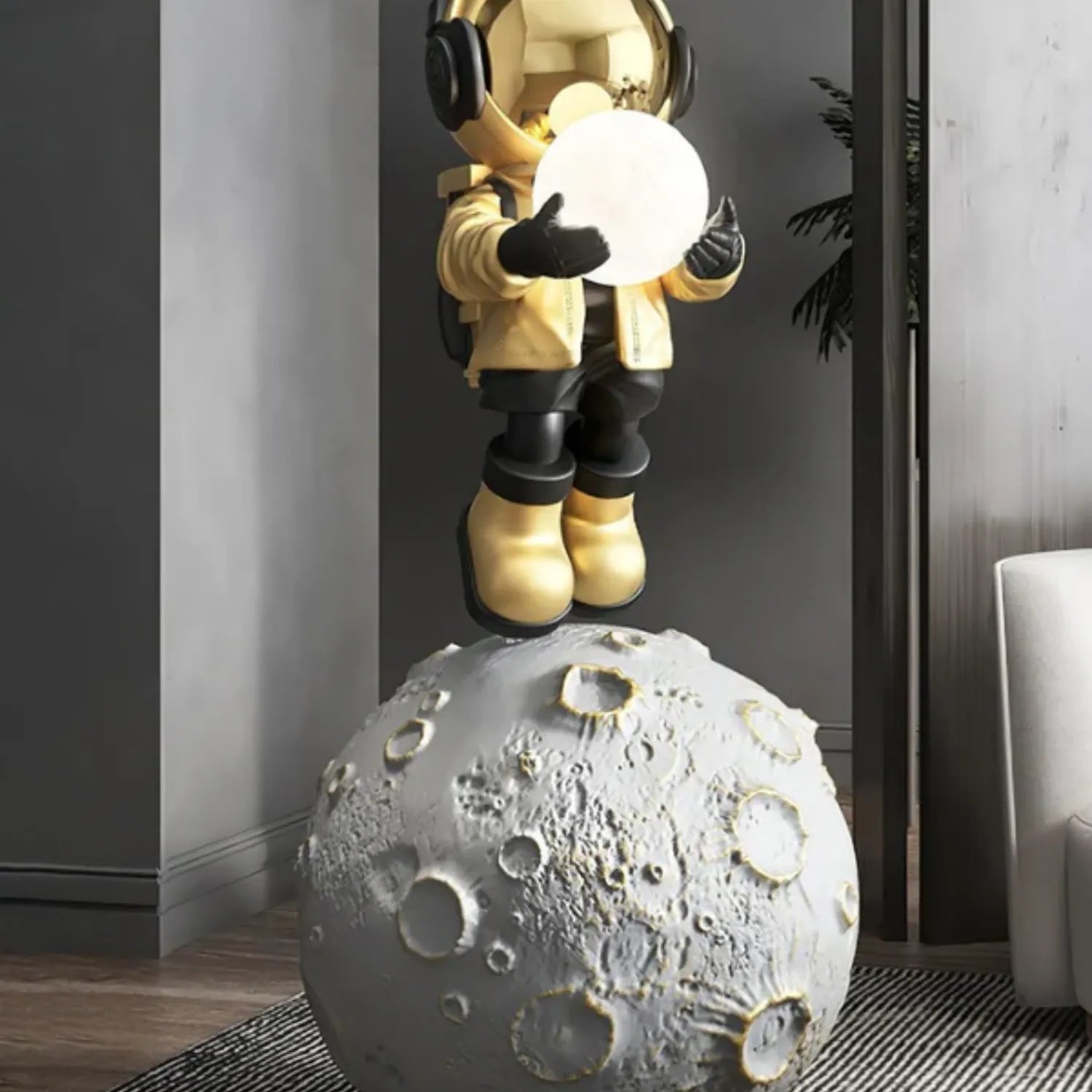 Lunaris | Inspiring Astronaut Design LED Floor Lamp with Color Modes 10