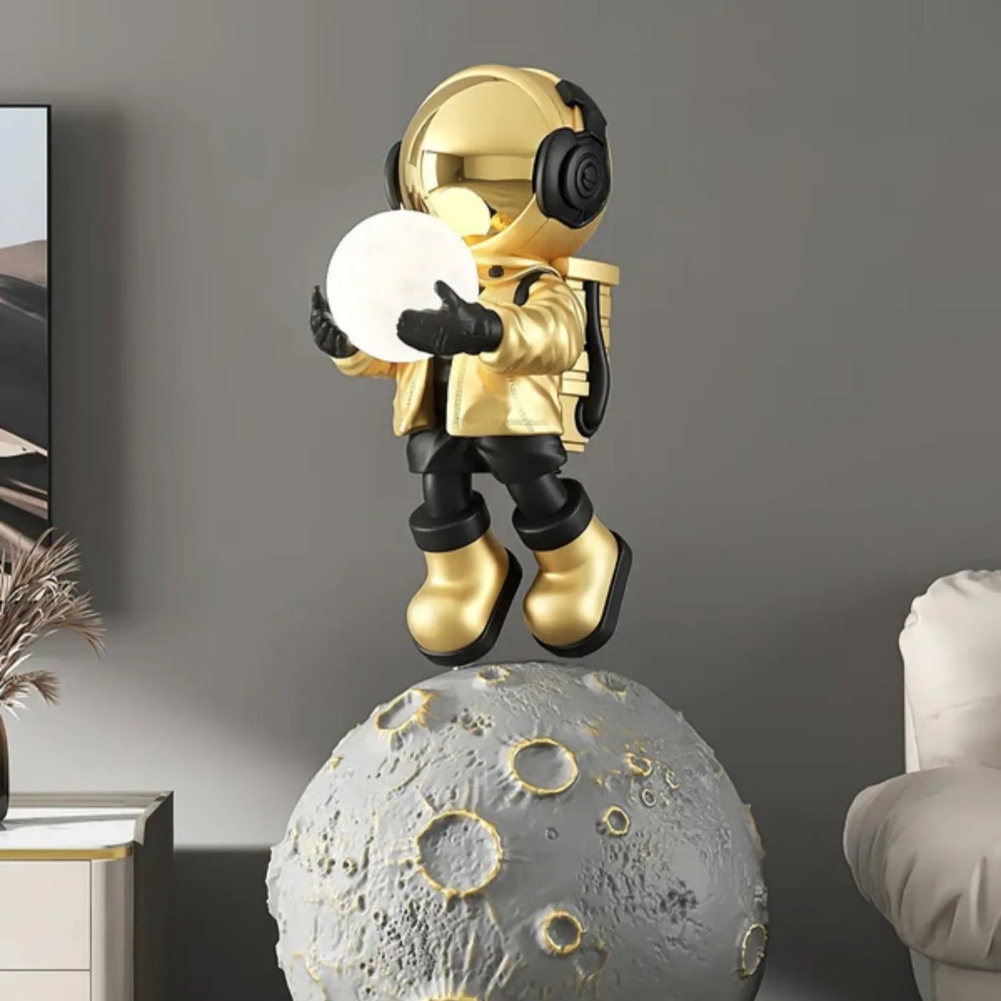 Lunaris | Inspiring Astronaut Design LED Floor Lamp with Color Modes 6